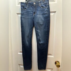 American Eagle Outfitters Women's Dark Wash Skinny Jeans